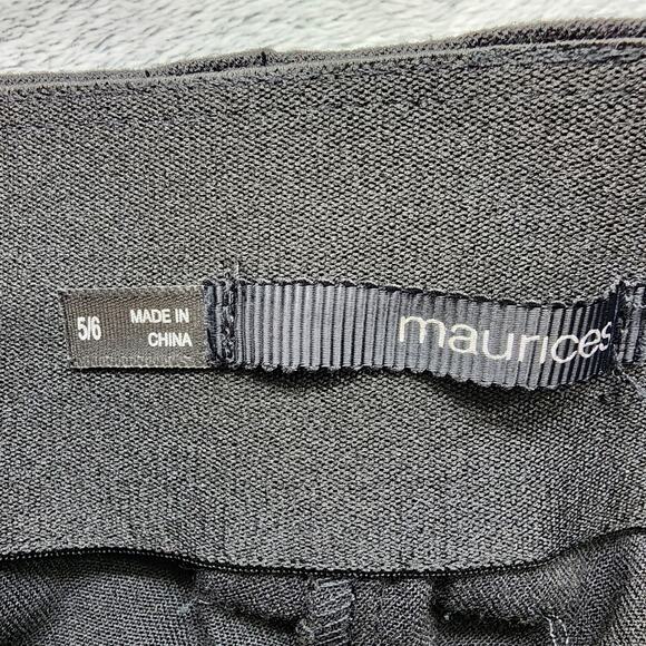 Maurices Pants Women 5/6 Black Low Rise Slim Leg Crop Capri Button Tab Waist - Picture 5 of 14